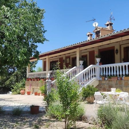 Villa Rosario La Iruela Luaran gambar