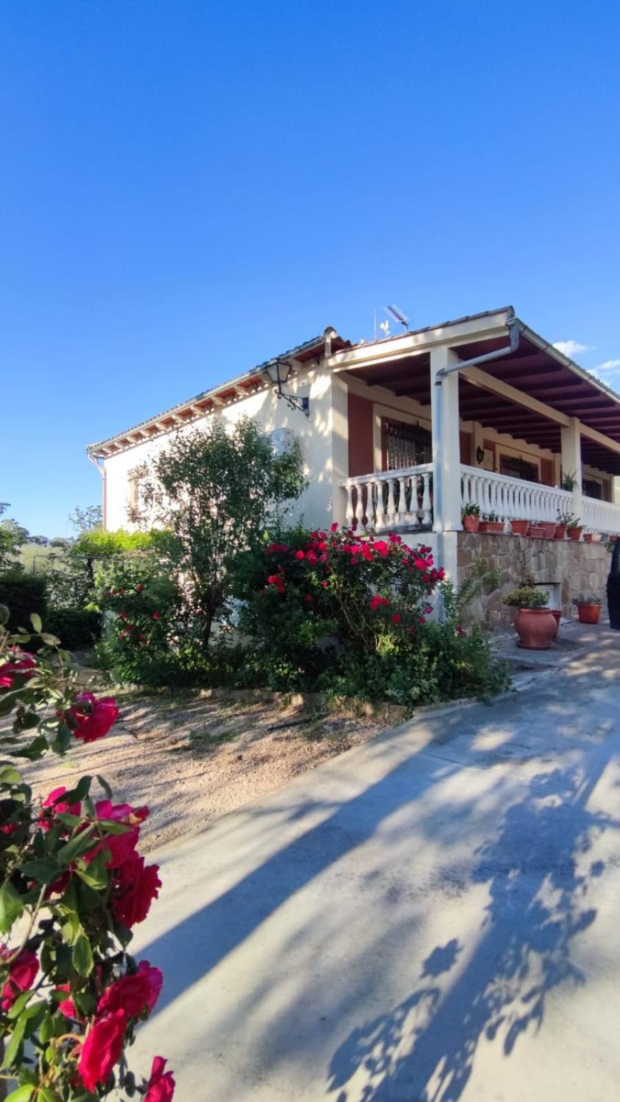 Villa Rosario La Iruela Luaran gambar