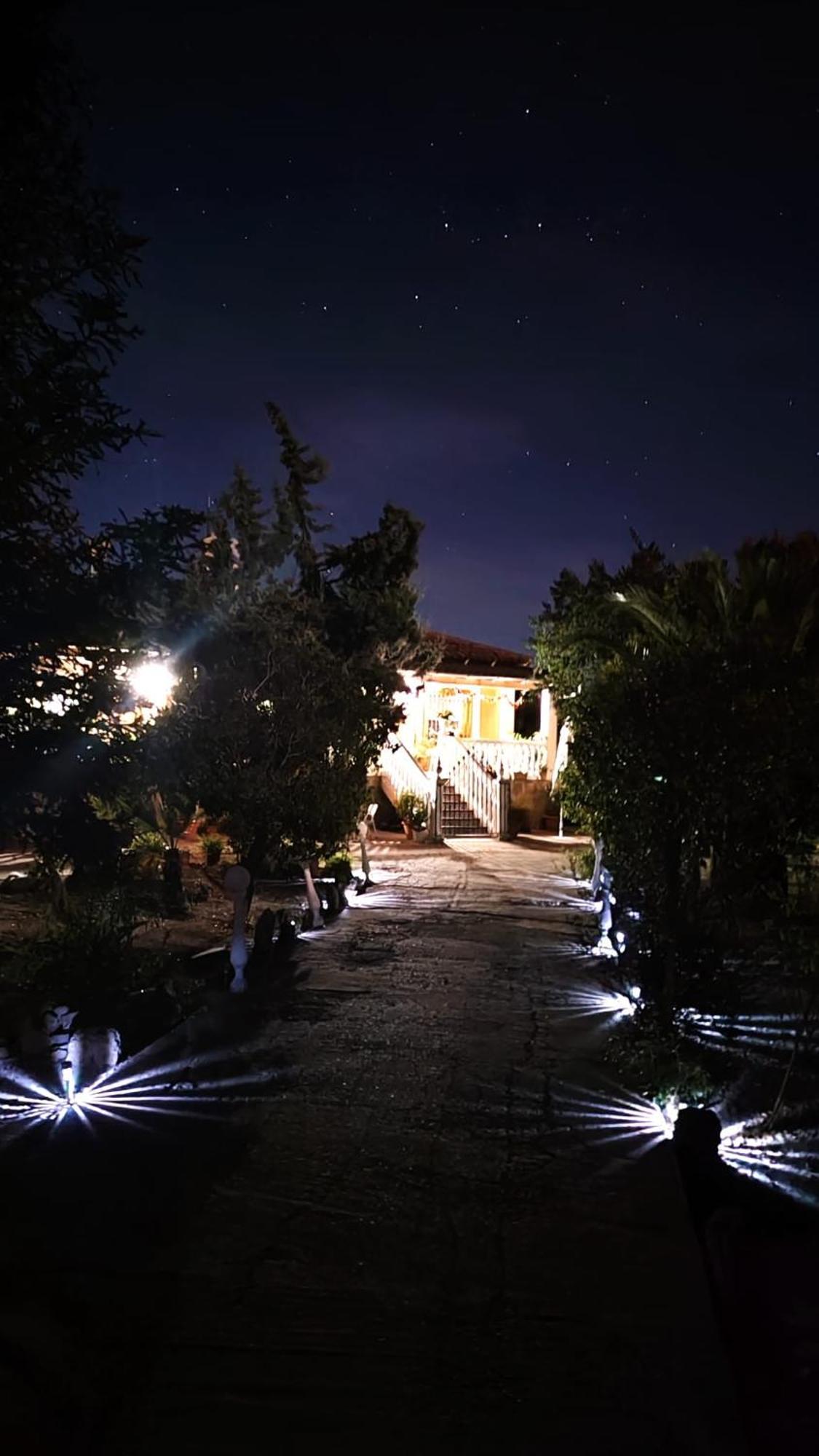 Villa Rosario La Iruela Luaran gambar